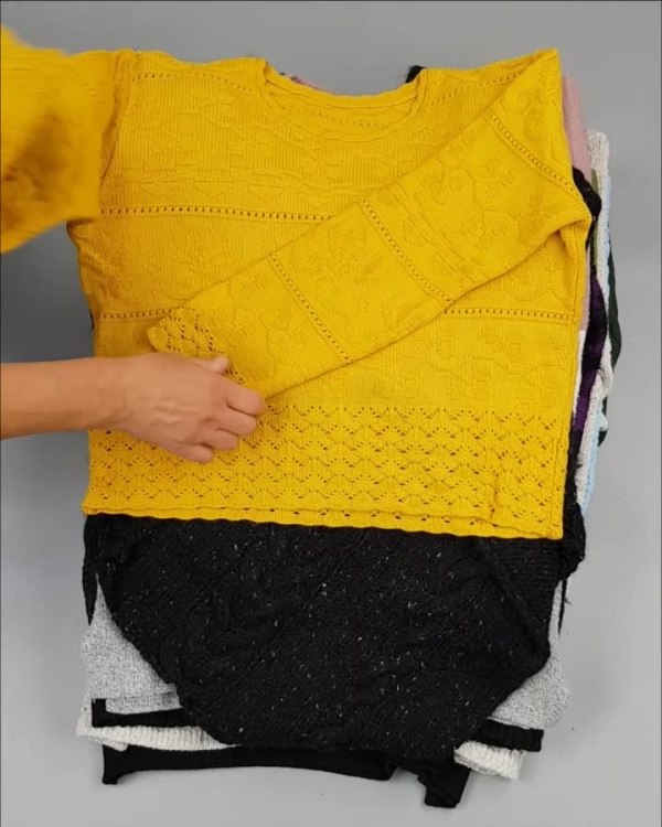 Фотография  510 - Джемпер муж+жен экстра#15 кг , Лот№2612 оптом в Москве и Московской области