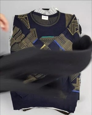 Фотография  352 - Джемпер муж+жен экстра#15 кг , Лот№2612 оптом в Москве и Московской области