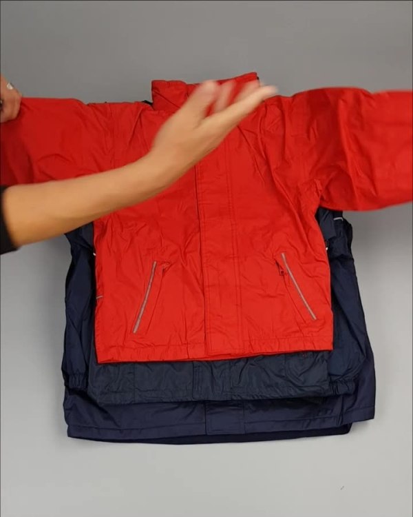 Фотография  267 - Куртки СПОРТ СТОК дети#10 кг , Лот№ 2643 оптом в Москве и Московской области