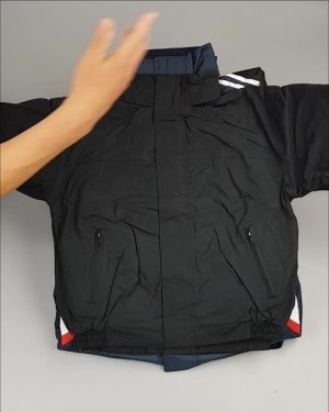 Фотография  760 - Куртки СПОРТ СТОК дети#10 кг , Лот№ 2643 оптом в Москве и Московской области