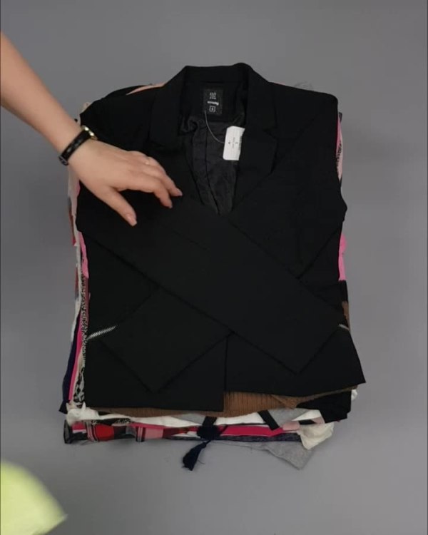 Фотография  145 - LPP Spring mix#20 кг, ЛОТ №3728 оптом в Москве и Московской области