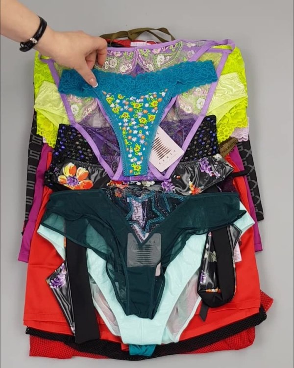 Фотография  771 - Нижнее белье Savage#50 шт, ЛОТ №4036 оптом в Москве и Московской области