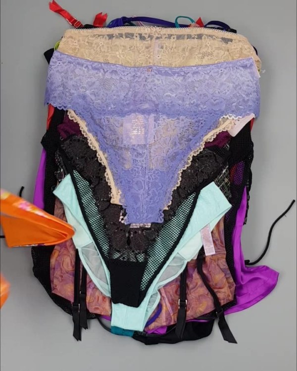 Фотография  337 - Нижнее белье Savage#50 шт, ЛОТ №4038 оптом в Москве и Московской области