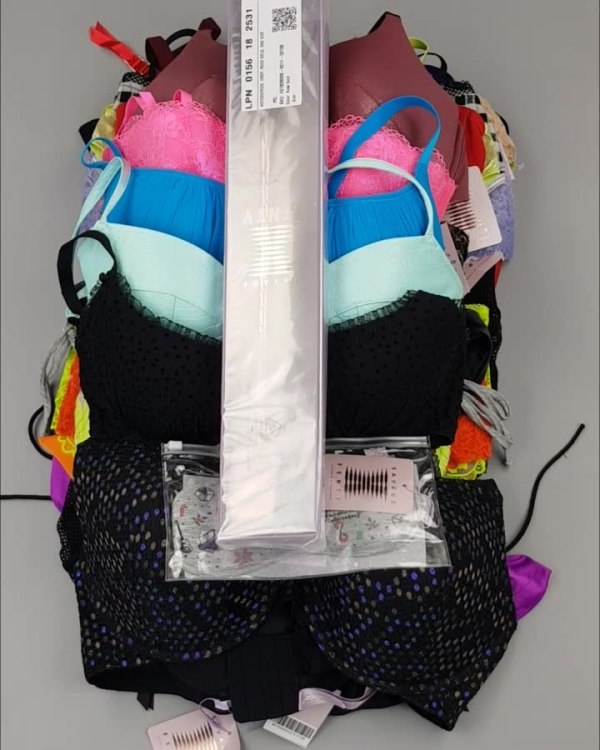 Фотография  941 - Нижнее белье Savage#50 шт, ЛОТ №4038 оптом в Москве и Московской области