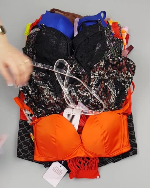 Фотография  821 - Нижнее белье Savage#50 шт, ЛОТ №4042 оптом в Москве и Московской области