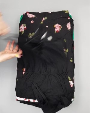 Фотография  780 - CALZEDONIA лето mix#50 шт, ЛОТ №4073 оптом в Москве и Московской области