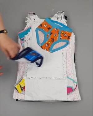 Фотография  504 - Нижнее белье LIDL Kids#5 кг, ЛОТ №4231 оптом в Москве и Московской области