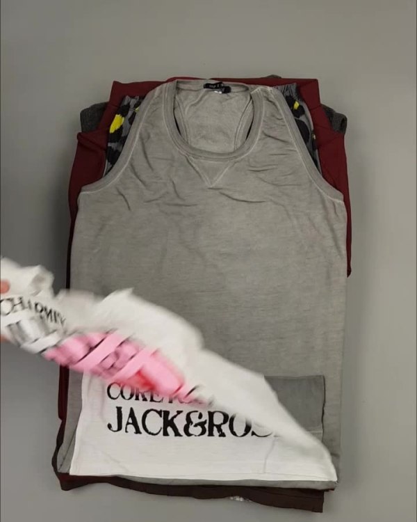 Фотография  894 - CIRCUS mix #11,8 кг, ЛОТ №4284 оптом в Москве и Московской области