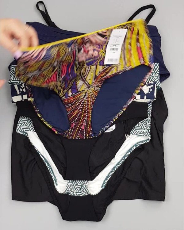 Фотография  572 - Купальники Chantelle#30 шт, ЛОТ №4410 оптом в Москве и Московской области