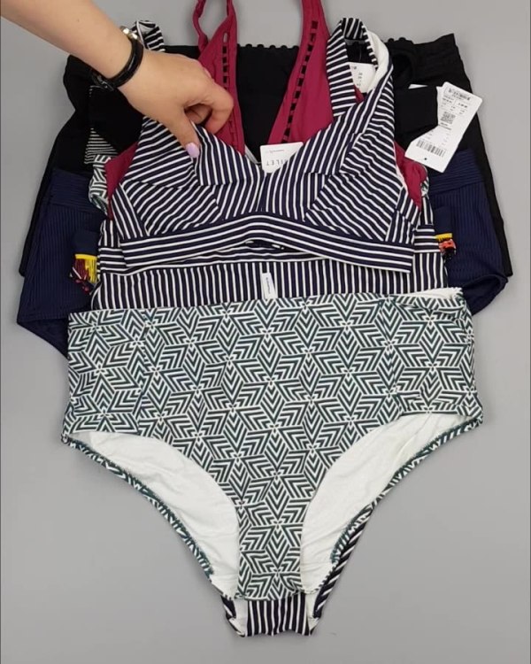 Фотография  868 - Купальники Chantelle#23 шт, ЛОТ №4412 оптом в Москве и Московской области