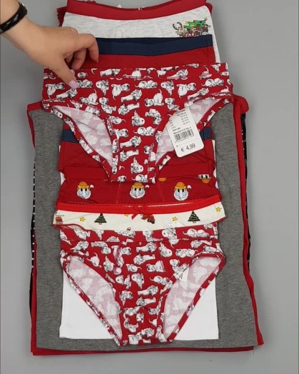 Фотография  383 - Нижнее белье CALZEDONIA дети#40 шт, ЛОТ №4443 оптом в Москве и Московской области