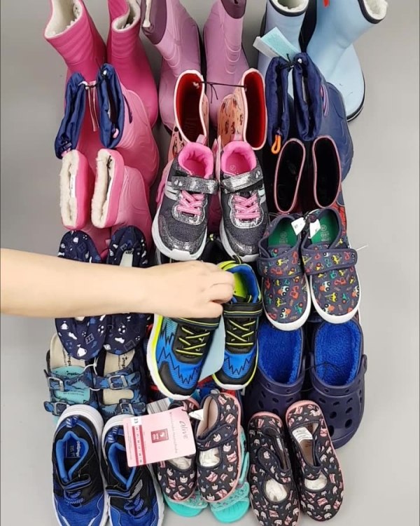 Фотография  808 - Обувь ALDI дети лето#10 кг, ЛОТ №4455 оптом в Москве и Московской области