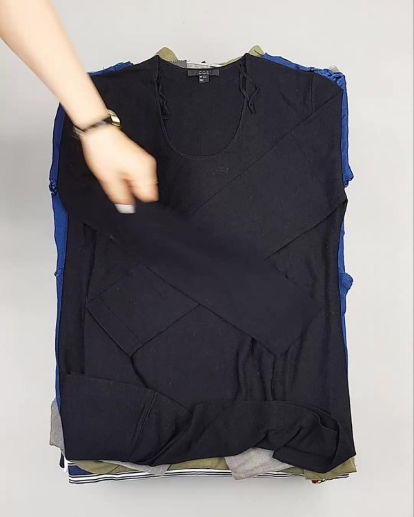 Фотография  623 - BRAND STOCK Winter#20 кг, ЛОТ №4792 оптом в Москве и Московской области