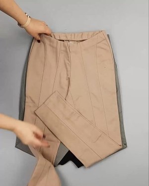 Фотография  933 - Брюки Корея#20 шт, ЛОТ №5058 оптом в Москве и Московской области