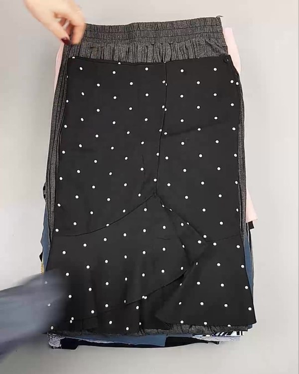 Фотография  505 - Юбки Корея#20 шт, ЛОТ №5061 оптом в Москве и Московской области