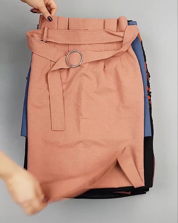 Фотография  663 - Юбки Корея#20 шт, ЛОТ №5062 оптом в Москве и Московской области