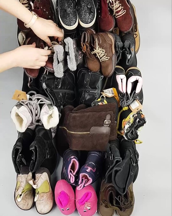 Фотография  318 - Обувь СТОК дети зима#15 кг, ЛОТ №5488 оптом в Москве и Московской области