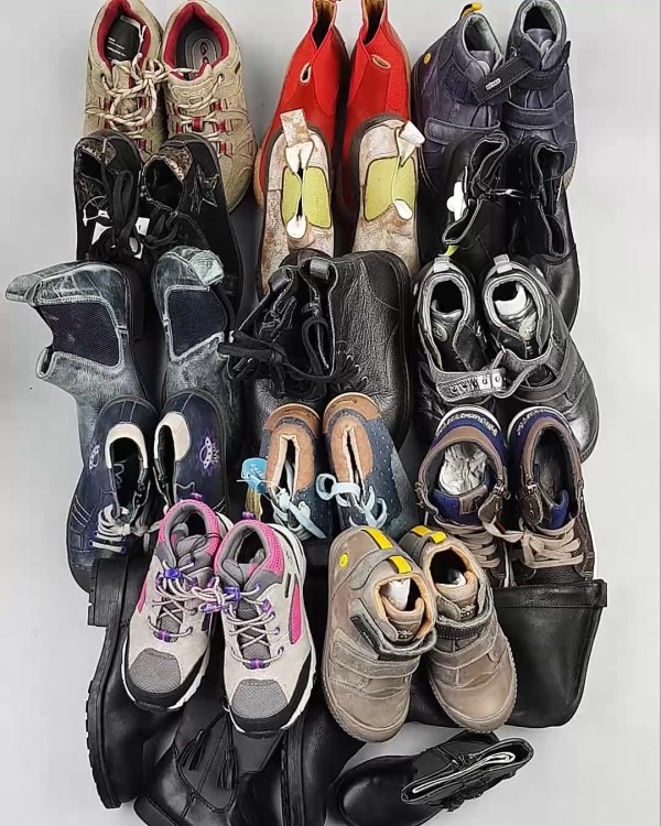 Фотография  162 - Обувь СТОК дети зима#10 кг, ЛОТ №5489 оптом в Москве и Московской области