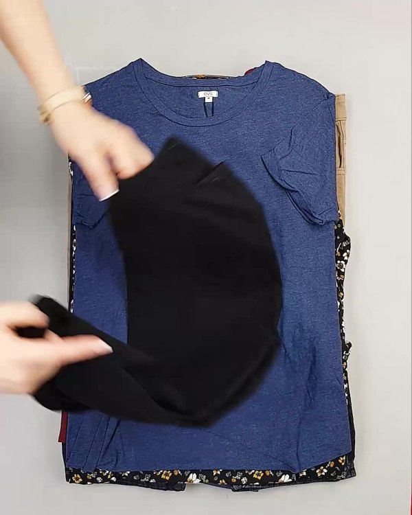 Фотография  432 - OVS Summer м/ж mix#15 кг, ЛОТ №5802 оптом в Москве и Московской области