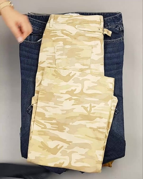 Фотография  705 - Джинсы NEXT Women#10 кг, ЛОТ №5876 оптом в Москве и Московской области