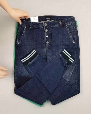 Фотография  471 - Джинсы DK Company 022024#10 кг, ЛОТ №5946 оптом в Москве и Московской области