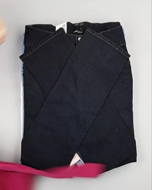 Фотография  924 - Джинсы DK Company 022024#10 кг, ЛОТ №5950 оптом в Москве и Московской области