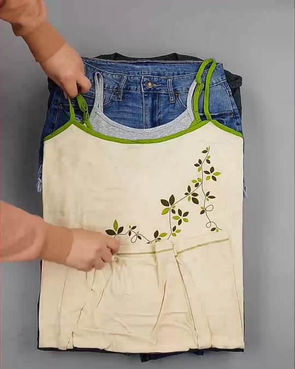 Фотография  394 - Англия СТОК лето#15 кг, ЛОТ №6004 оптом в Москве и Московской области