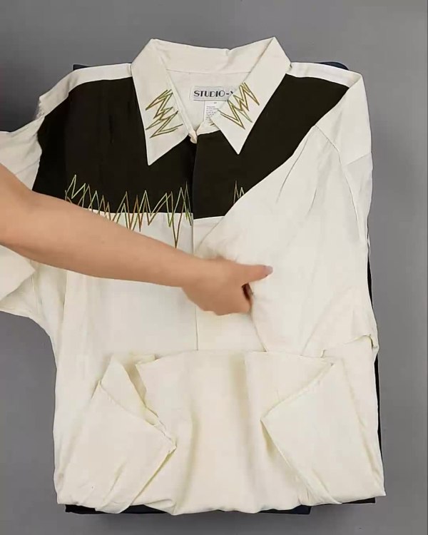 Фотография  380 - Англия СТОК лето#15 кг, ЛОТ №6005 оптом в Москве и Московской области