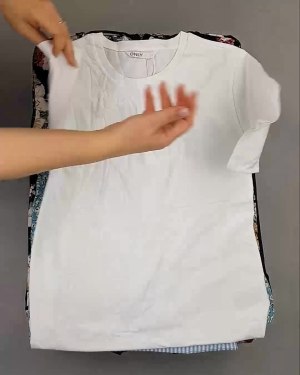 Фотография  704 - BESTSELLER WOMEN Summer mix#15 кг, ЛОТ №6017 оптом в Москве и Московской области