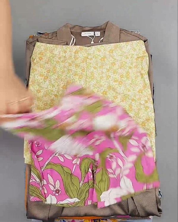 Фотография  694 - BESTSELLER WOMEN Summer mix#15 кг, ЛОТ №6019 оптом в Москве и Московской области