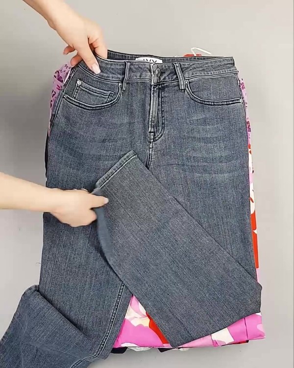 Фотография  592 - BESTSELLER WOMEN Summer mix#15 кг, ЛОТ №6020 оптом в Москве и Московской области