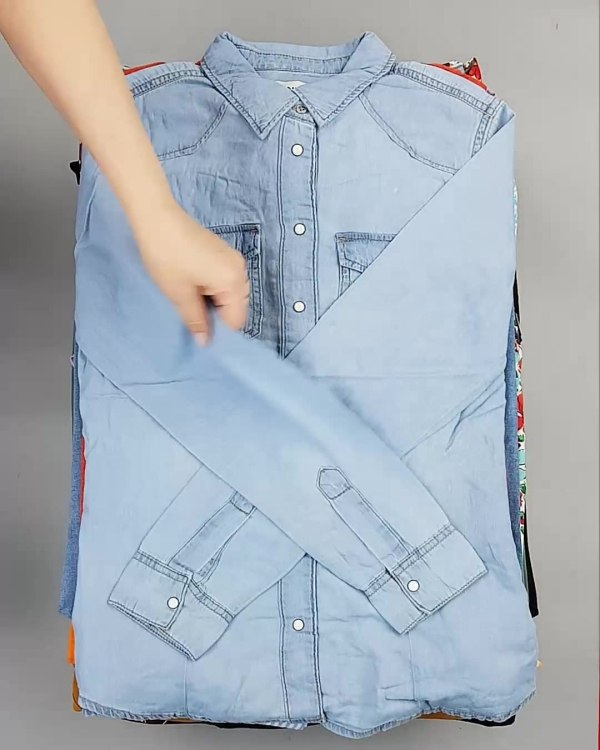 Фотография  911 - BESTSELLER WOMEN Summer mix#15 кг, ЛОТ №6021 оптом в Москве и Московской области