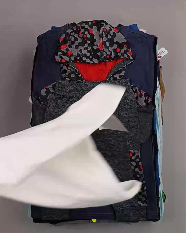 Фотография  335 - BABY KIDS CAN 44#7 кг, ЛОТ №6072 оптом в Москве и Московской области