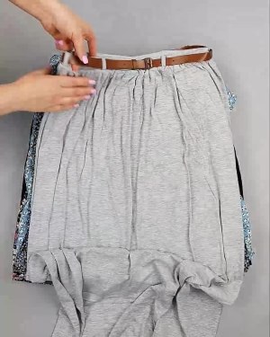 Фотография  567 - Юбки Bestseller 44#5 кг, ЛОТ №6121 оптом в Москве и Московской области