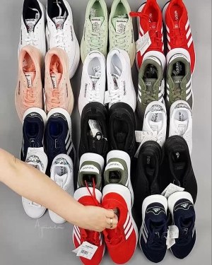 Фотография  433 - Кроссовки Adidas+Reebok#15 шт, ЛОТ №6145 оптом в Москве и Московской области