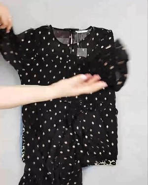 Фотография  992 - DK, Bestseller Summer mix#50 кг, ЛОТ №6186 оптом в Москве и Московской области