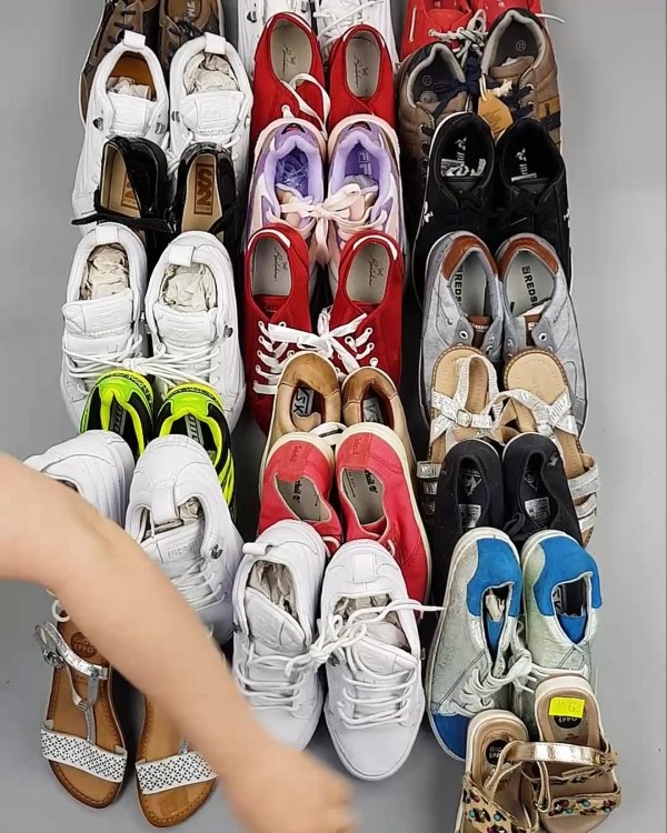 Фотография  386 - Обувь СТОК дети лето#15,7 кг, ЛОТ №6188 оптом в Москве и Московской области