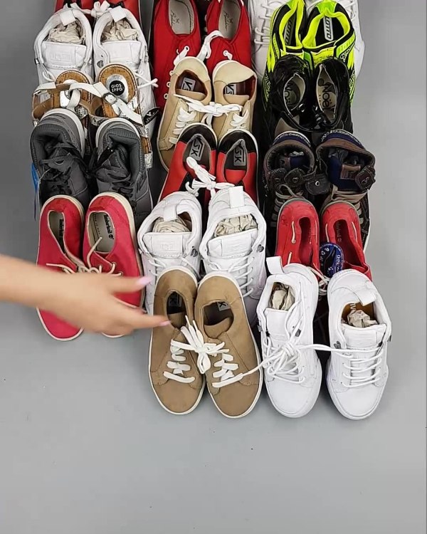 Фотография  971 - Обувь СТОК дети лето#15,7 кг, ЛОТ №6189 оптом в Москве и Московской области