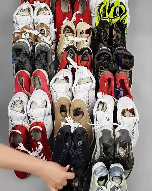 Фотография  703 - Обувь СТОК дети лето#15,7 кг, ЛОТ №6189 оптом в Москве и Московской области