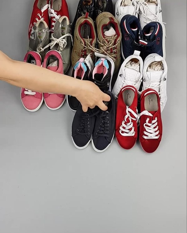 Фотография  791 - Обувь СТОК дети лето#15,2 кг, ЛОТ №6190 оптом в Москве и Московской области