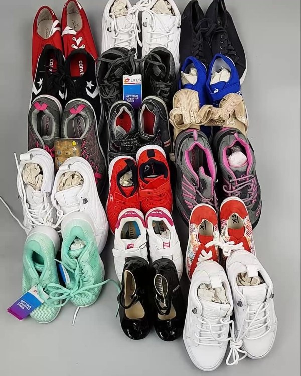 Фотография  926 - Обувь СТОК дети лето#15,4 кг, ЛОТ №6191 оптом в Москве и Московской области