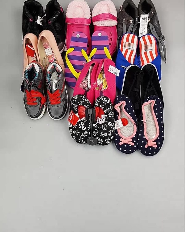 Фотография  477 - Обувь детская СТОК Summer#6,15 кг, ЛОТ №6194 оптом в Москве и Московской области