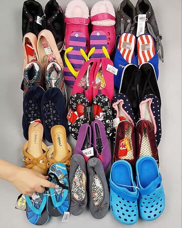 Фотография  517 - Обувь детская СТОК Summer#6,15 кг, ЛОТ №6194 оптом в Москве и Московской области