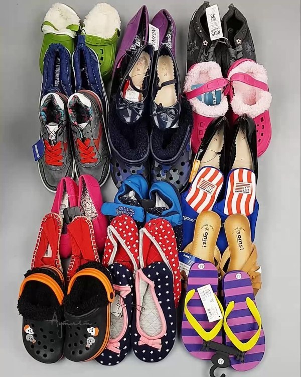 Фотография  243 - Обувь детская СТОК Summer#6,25 кг, ЛОТ №6199 оптом в Москве и Московской области