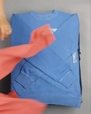 Фотография  154 - Толстовки СТОК CAN#15 кг, ЛОТ №6268 оптом в Москве и Московской области