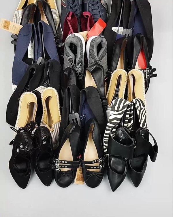 Фотография  561 - Обувь СТОК лето шт#20 шт, ЛОТ №6358 оптом в Москве и Московской области