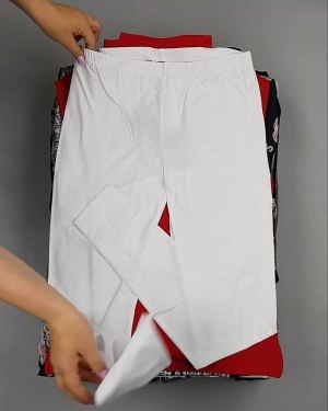 Фотография  867 - DK, Bestseller + Summer mix#15 кг, ЛОТ №6410 оптом в Москве и Московской области