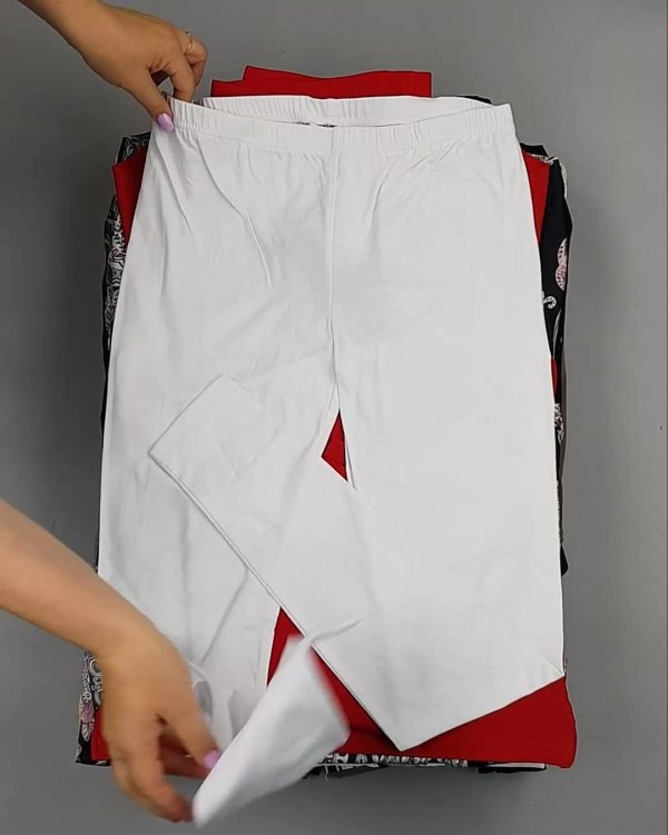 Фотография  777 - DK, Bestseller + Summer mix#15 кг, ЛОТ №6410 оптом в Москве и Московской области