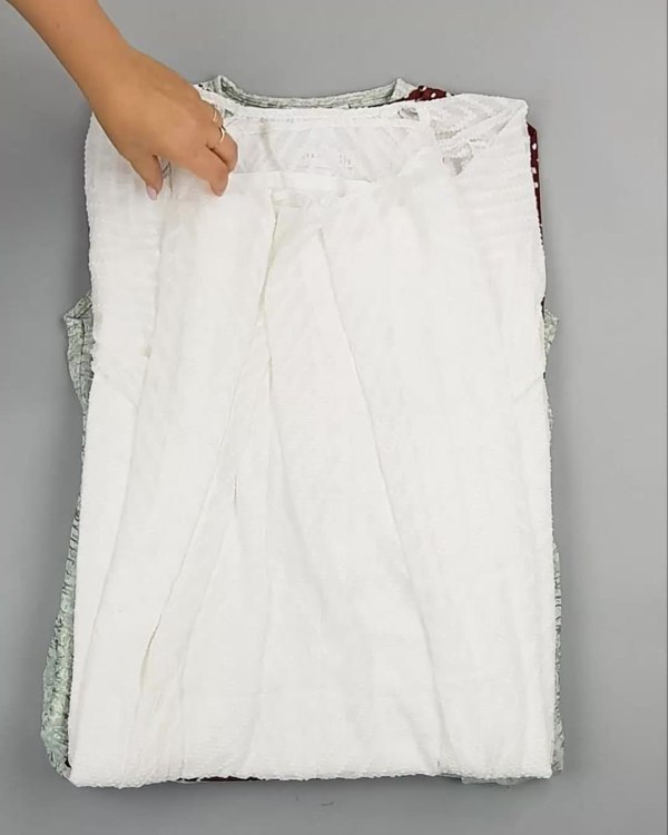 Фотография  225 - Платья Bestseller 44#5 кг, ЛОТ №6537 оптом в Москве и Московской области