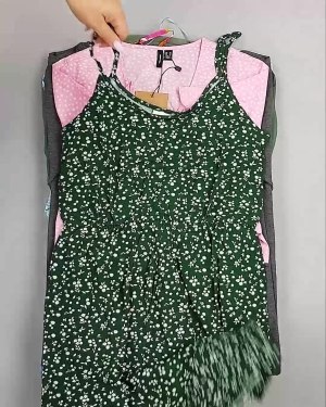 Фотография  774 - Платья Bestseller 44#5 кг, ЛОТ №6538 оптом в Москве и Московской области